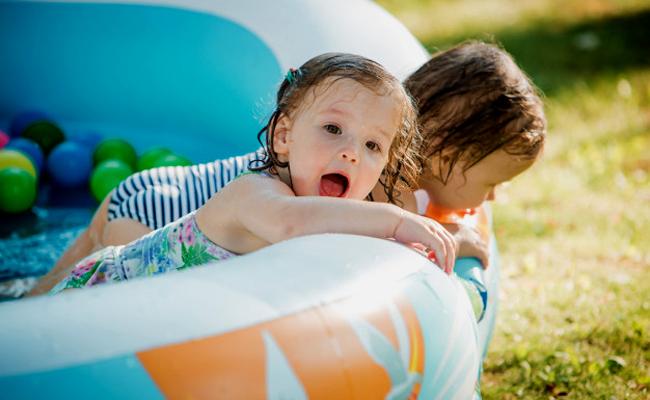 Comment entretenir une piscine enfant pour garantir hygiène et durabilité