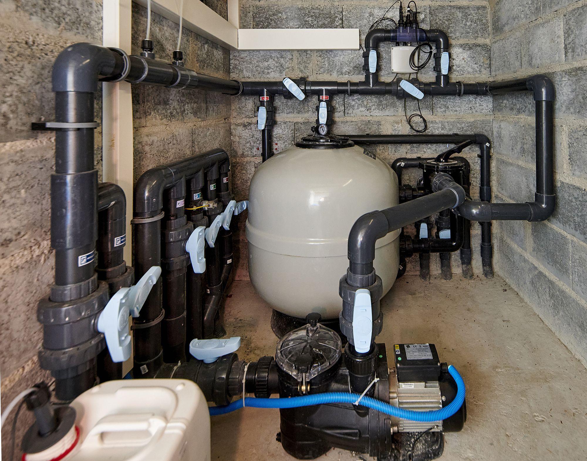 Comprendre le rôle essentiel de la pompe dans le système de filtration piscine