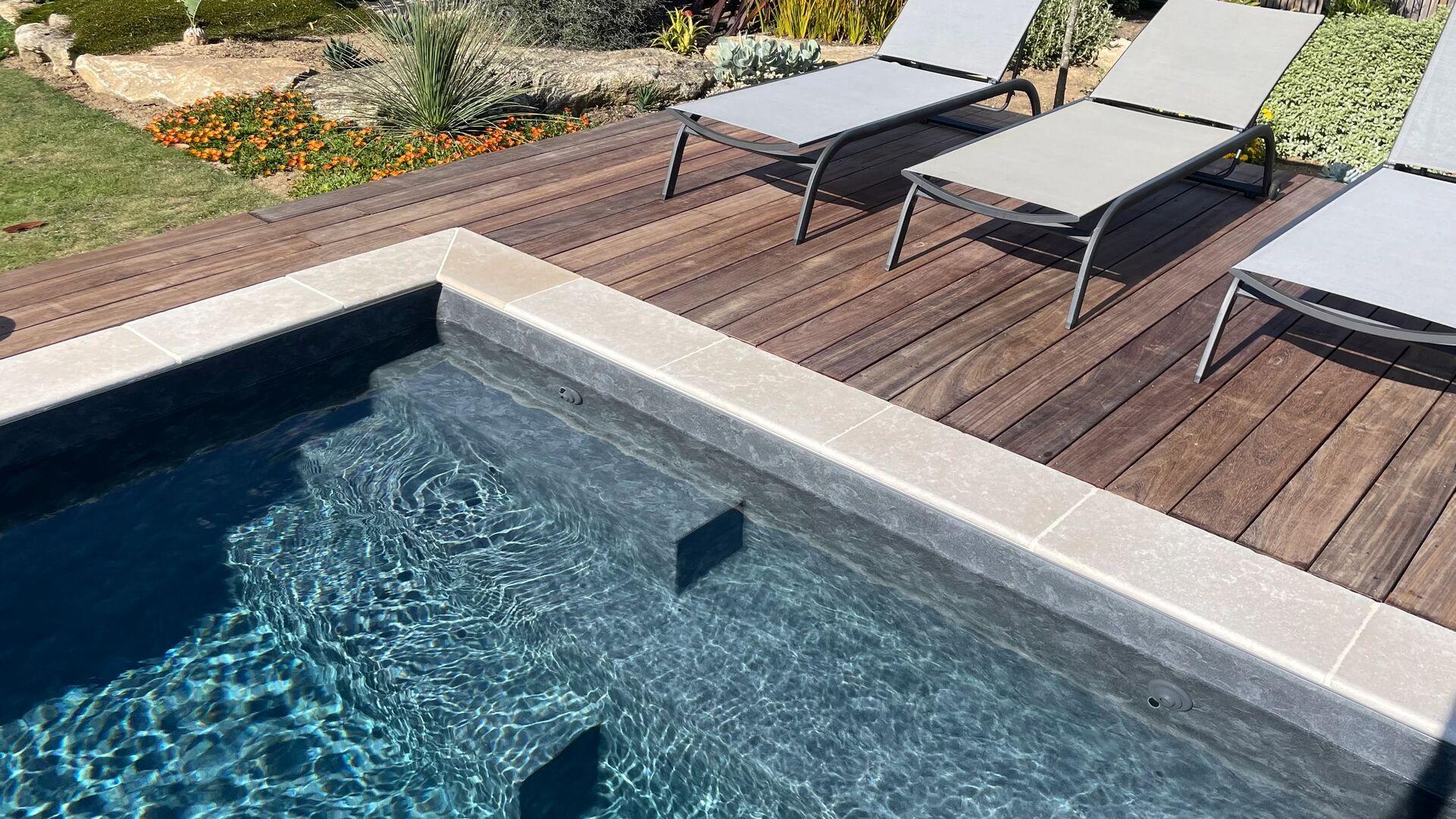 Entretien post-remplacement pour prolonger la vie du liner piscine